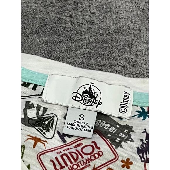 Disneyland Graphic T-shirt - Picture 3 of 6